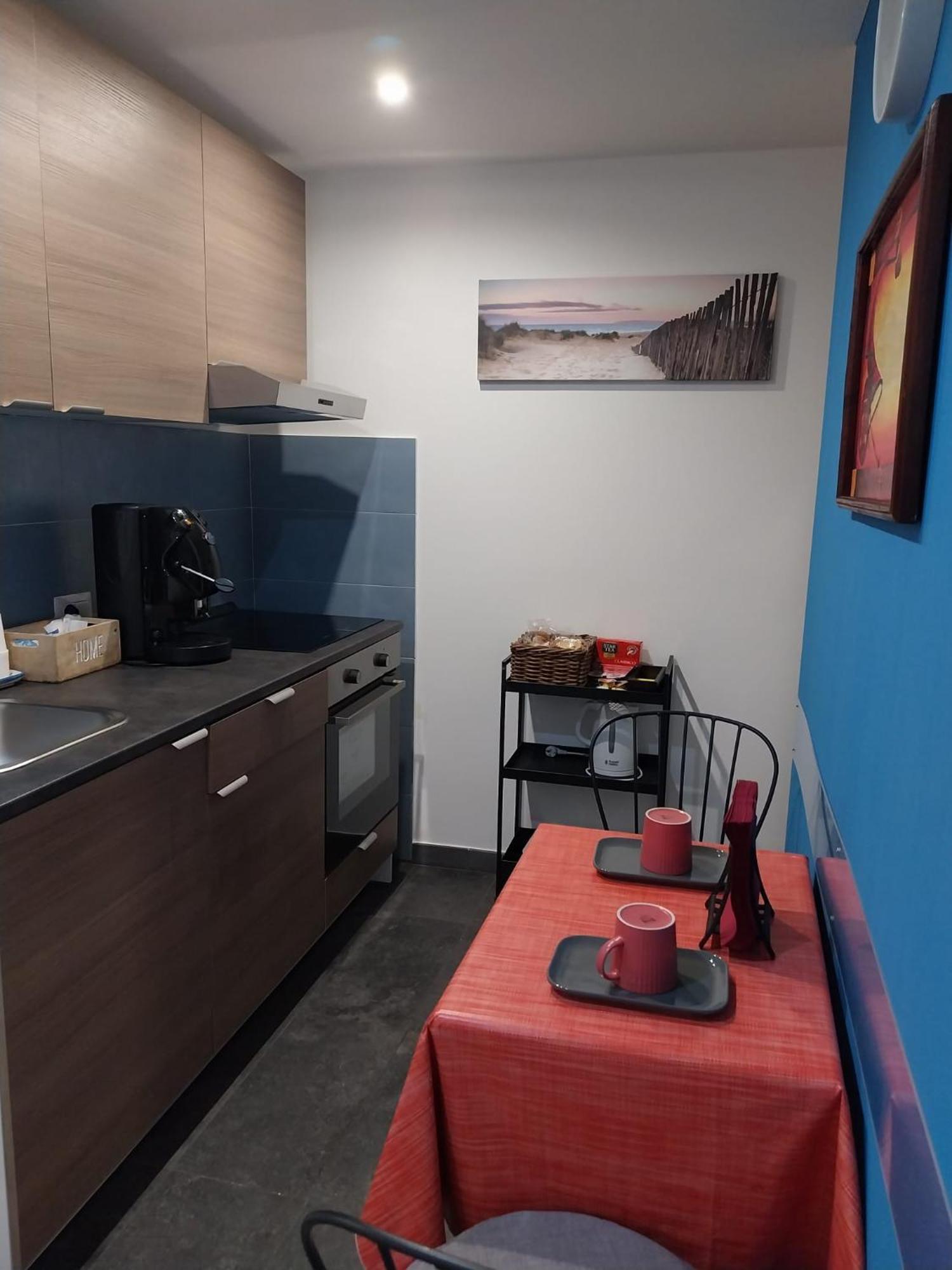 New Little House Guest house